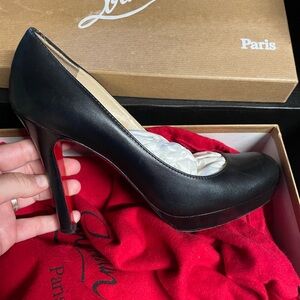 Sz 9.5 Christian Louboutin platform pumps